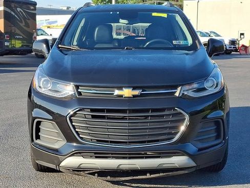 Used 2020 Chevrolet Trax LT w/ LT Convenience Package FWD image 5