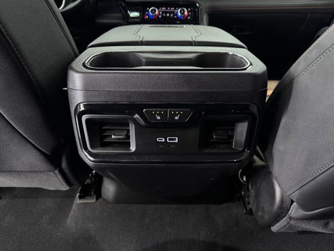 Certified 2025 GMC Sierra 2500 AT4 AWD/4WD image 25