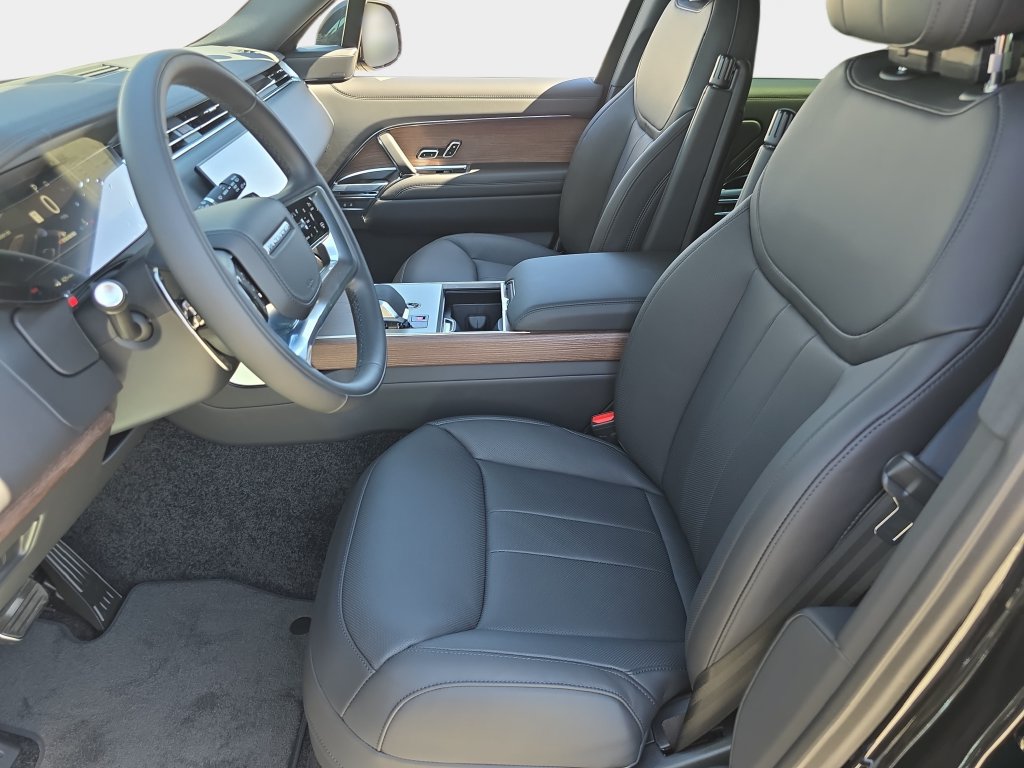 New 2026 Land Rover Range Rover SE AWD/4WD image 16