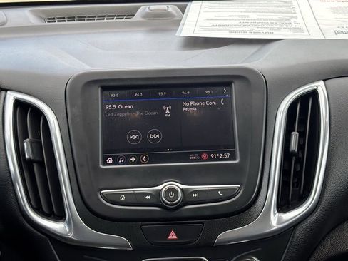 Used 2020 Chevrolet Equinox LT image 27