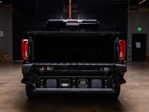 Used 2019 GMC Sierra 1500 AT4 w/ AT4 Premium Package AWD/4WD image 7