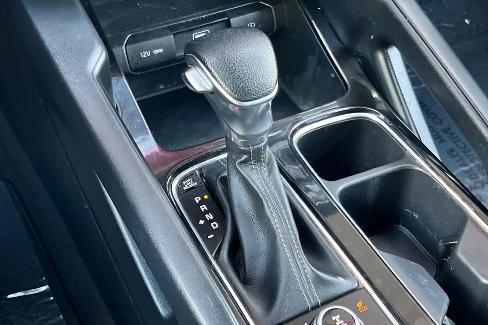 Used 2022 Kia Telluride LX AWD/4WD image 25