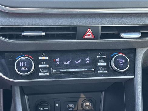 Used 2021 Hyundai Sonata Limited image 24