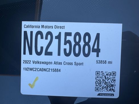 Used 2022 Volkswagen Atlas Cross Sport SE w/ Black Wheel Package FWD image 19