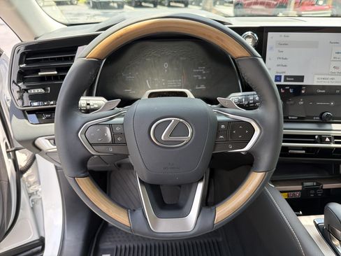 Used 2025 Lexus RX 350 Premium Plus w/ Convenience Package FWD image 25