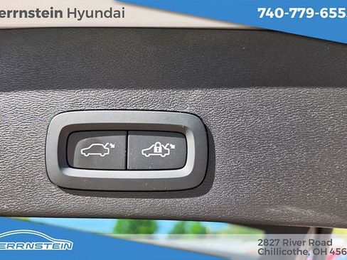 Used 2024 Volvo XC40 B5 Plus w/ Climate Package AWD/4WD image 29