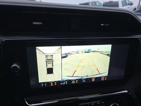 Used 2025 GMC Sierra 1500 AT4 w/ Technology Package image 22