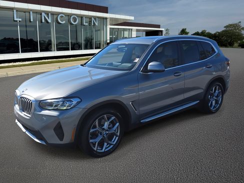 Used 2024 BMW X3 sDrive30i w/ Premium Package w/ZPA image 1