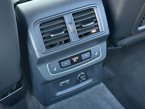 Used 2024 Audi Q5 2.0T Prestige w/ Prestige Package image 14