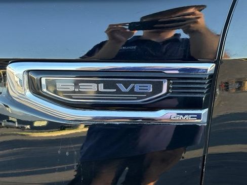 Used 2025 GMC Sierra 1500 SLT AWD/4WD image 15