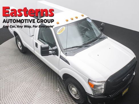 Used 2015 Ford F250 XL image 3