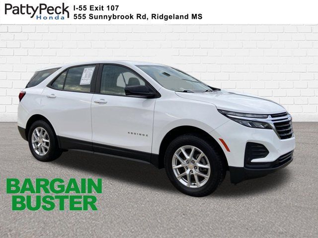 Used 2023 Chevrolet Equinox LS AWD/4WD image 1