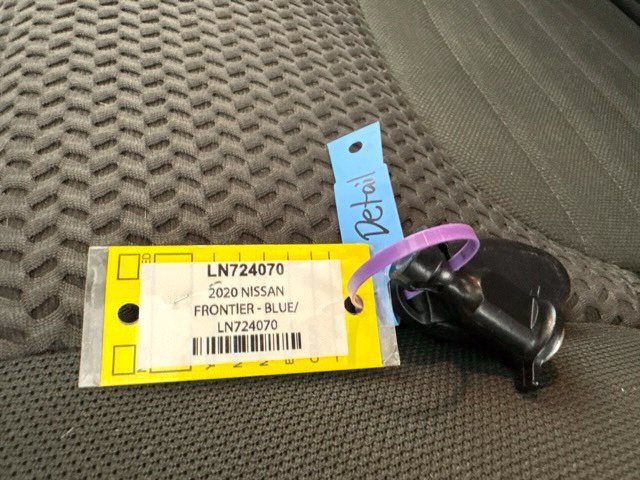 Certified 2020 Nissan Frontier SV AWD/4WD image 37