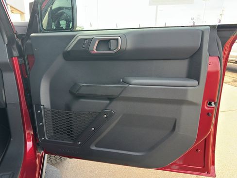 New 2026 Ford Bronco Badlands image 29