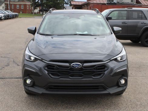 New 2026 Subaru Crosstrek 2.5i Limited w/ Popular Package #3A AWD/4WD image 2