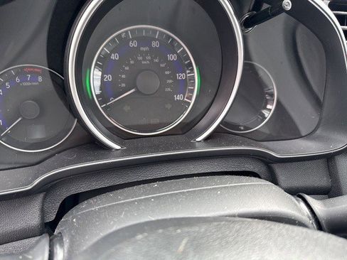 Used 2017 Honda Fit EX image 9