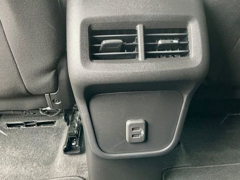 Used 2022 Chevrolet Equinox LT image 14