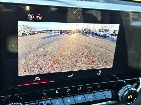 New 2026 GMC Canyon Elevation w/ Convenience Package image 24