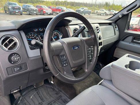 Used 2014 Ford F150 XLT w/ Equipment Group 302A Luxury AWD/4WD image 13