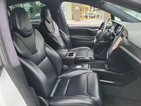 Used 2018 Tesla Model X AWD/4WD image 23