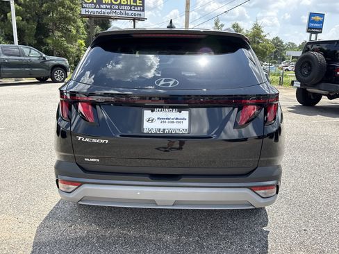 Certified 2025 Hyundai Tucson SEL FWD image 5