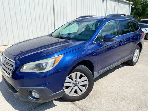 Used 2015 Subaru Outback 2.5i Premium AWD/4WD image 1