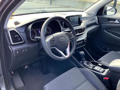 Used 2019 Hyundai Tucson SE image 17
