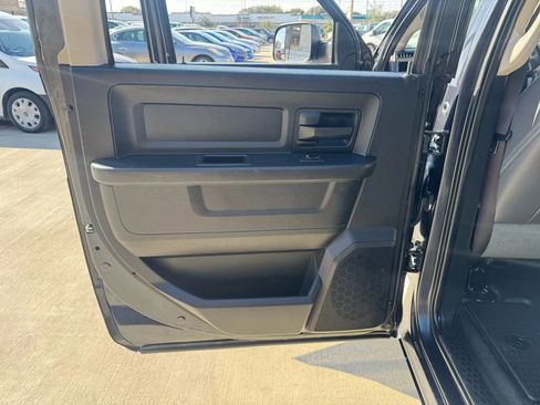 Used 2016 RAM 1500 Tradesman image 28