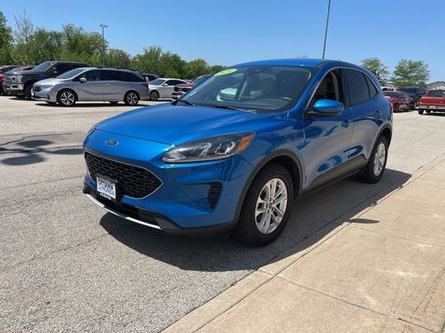 Used 2020 Ford Escape SE AWD/4WD image 2