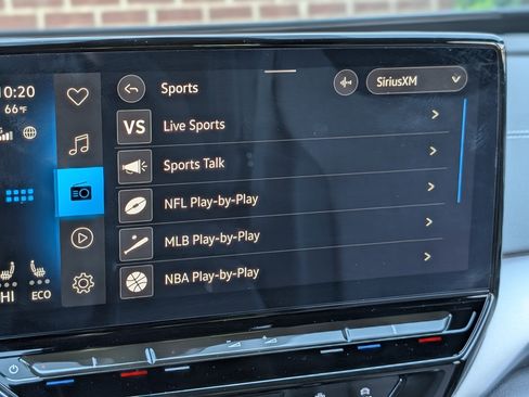 Used 2025 Volkswagen ID.4 Limited image 29