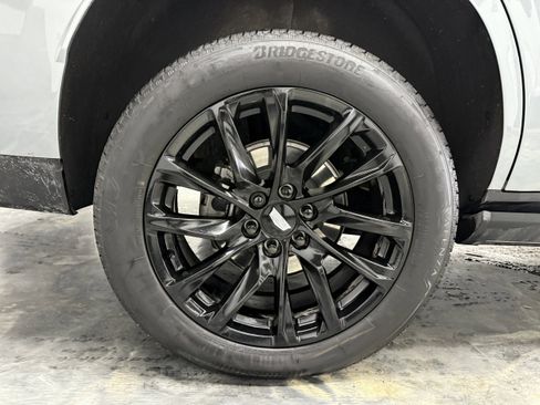 Used 2024 Cadillac Escalade Sport Platinum image 35