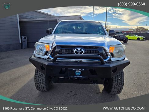 Used 2015 Toyota Tacoma 4x4 Double Cab w/ SR5 Package image 3