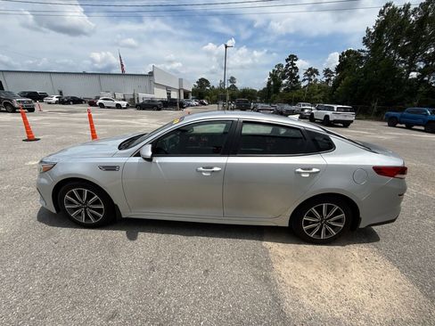 Used 2019 Kia Optima LX w/ LX 17" Wheel Package FWD image 5
