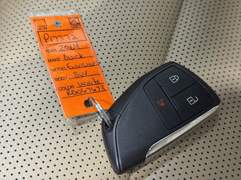 Used 2024 Buick Envision Preferred AWD/4WD image 39
