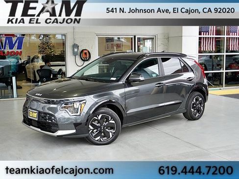 Certified 2025 Kia Niro Wind image 2