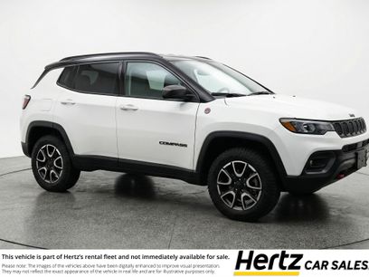 Used 2025 Jeep Compass Trailhawk