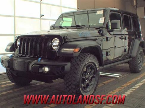 Used 2023 Jeep Wrangler Unlimited w/ Sun & Screen Package AWD/4WD image 1