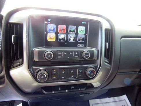 Used 2018 Chevrolet Silverado 1500 LT AWD/4WD image 26