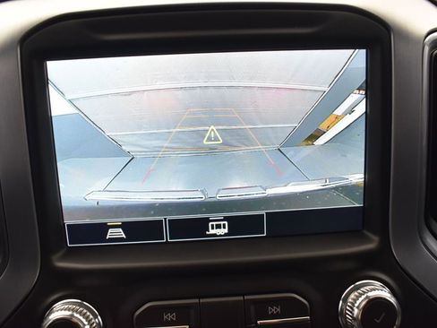 Used 2021 GMC Sierra 1500 Elevation w/ Preferred Package image 16