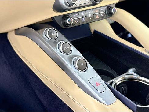 Certified 2018 Ferrari GTC4Lusso AWD/4WD image 15