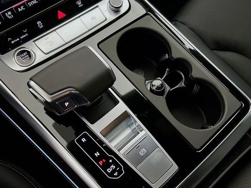 New 2026 Audi Q8 Premium Plus image 18