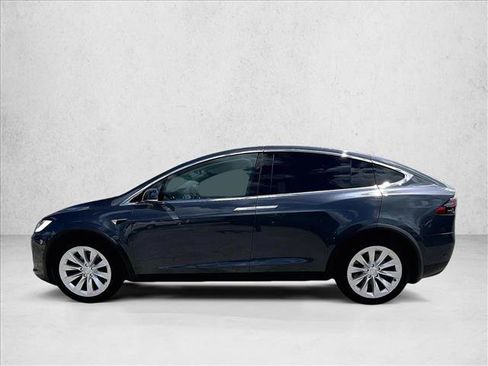 Used 2017 Tesla Model X 90D AWD/4WD image 6