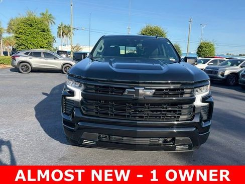 Used 2025 Chevrolet Silverado 1500 RST AWD/4WD image 2