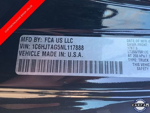 Certified 2022 Jeep Gladiator Willys image 55