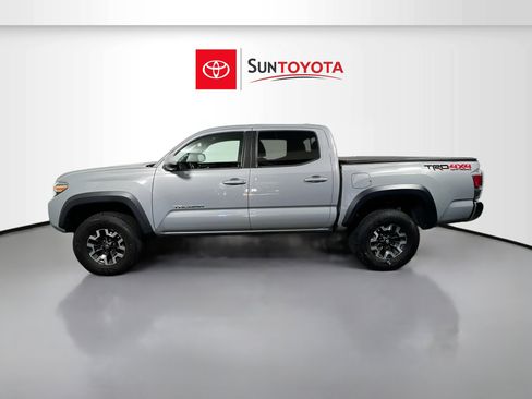 Used 2021 Toyota Tacoma TRD Off-Road image 7