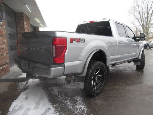 Used 2022 Ford F350 Platinum image 16