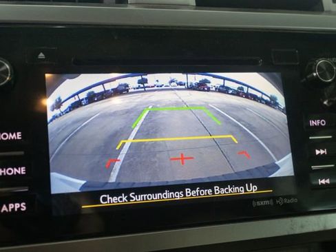 Used 2017 Subaru Outback 2.5i Premium image 20