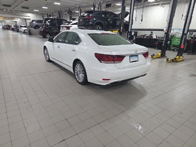 Used 2013 Lexus LS 460 L w/ Preferred Accessory Package AWD/4WD image 13