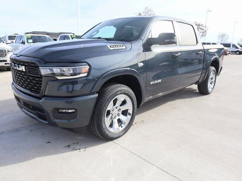 New 2026 RAM 1500 Big Horn AWD/4WD image 11