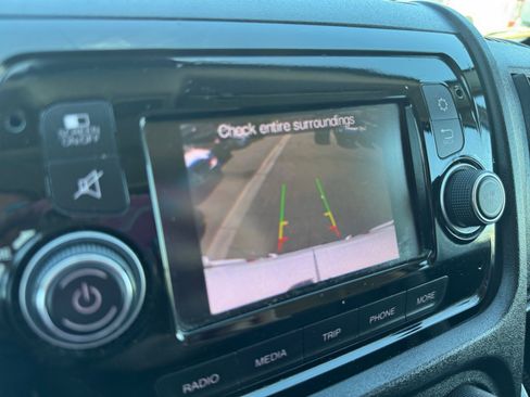 Used 2020 RAM ProMaster 2500 image 23